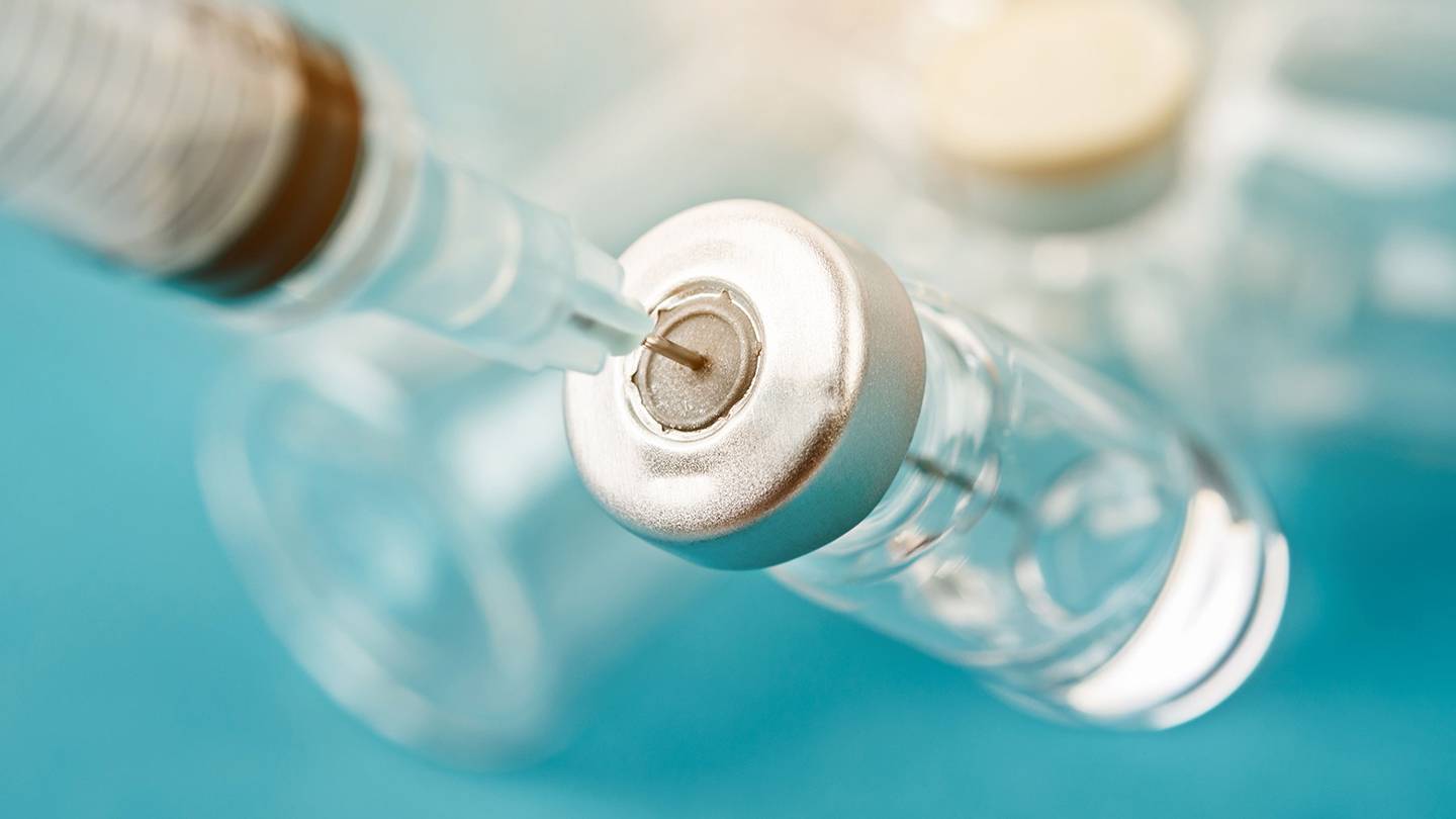 Coronavirus-mutating-genetic-changes-vaccine-4