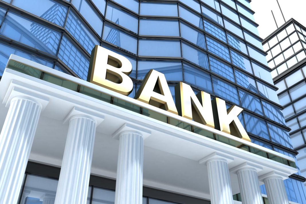 reasons-change-banks-1068x713-1