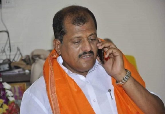 Shiv Sena MP From Parbhani Sanjay Jadhav Claims Life Threat Supari 2 Crore