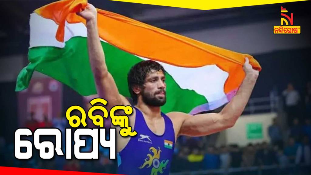 Wrestler Ravi Kumar Dahiya Clinching Silver Medal in Men's Freestyle 57kg Tokyo2020