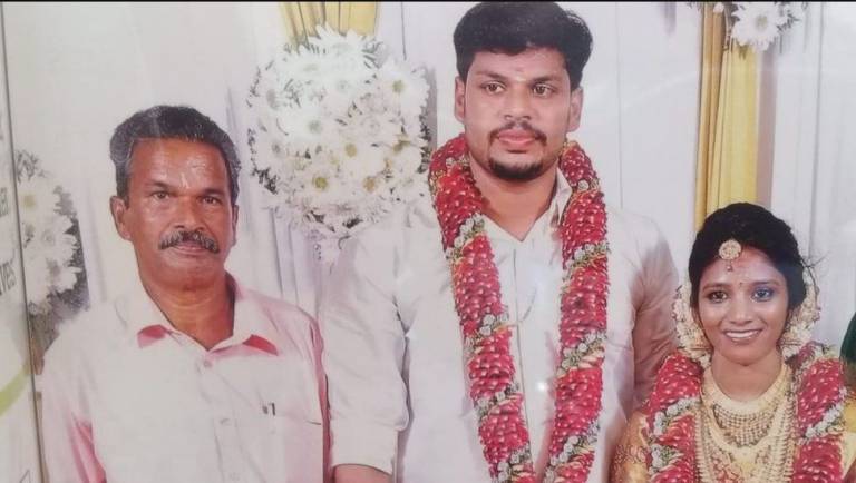 Kerala man jailed for killing wife with cobra in Kerala