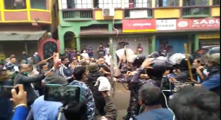 Scuffle Broke Out Between TMC & BJP During An Event On 125th Netaji Jayanti West Bengal