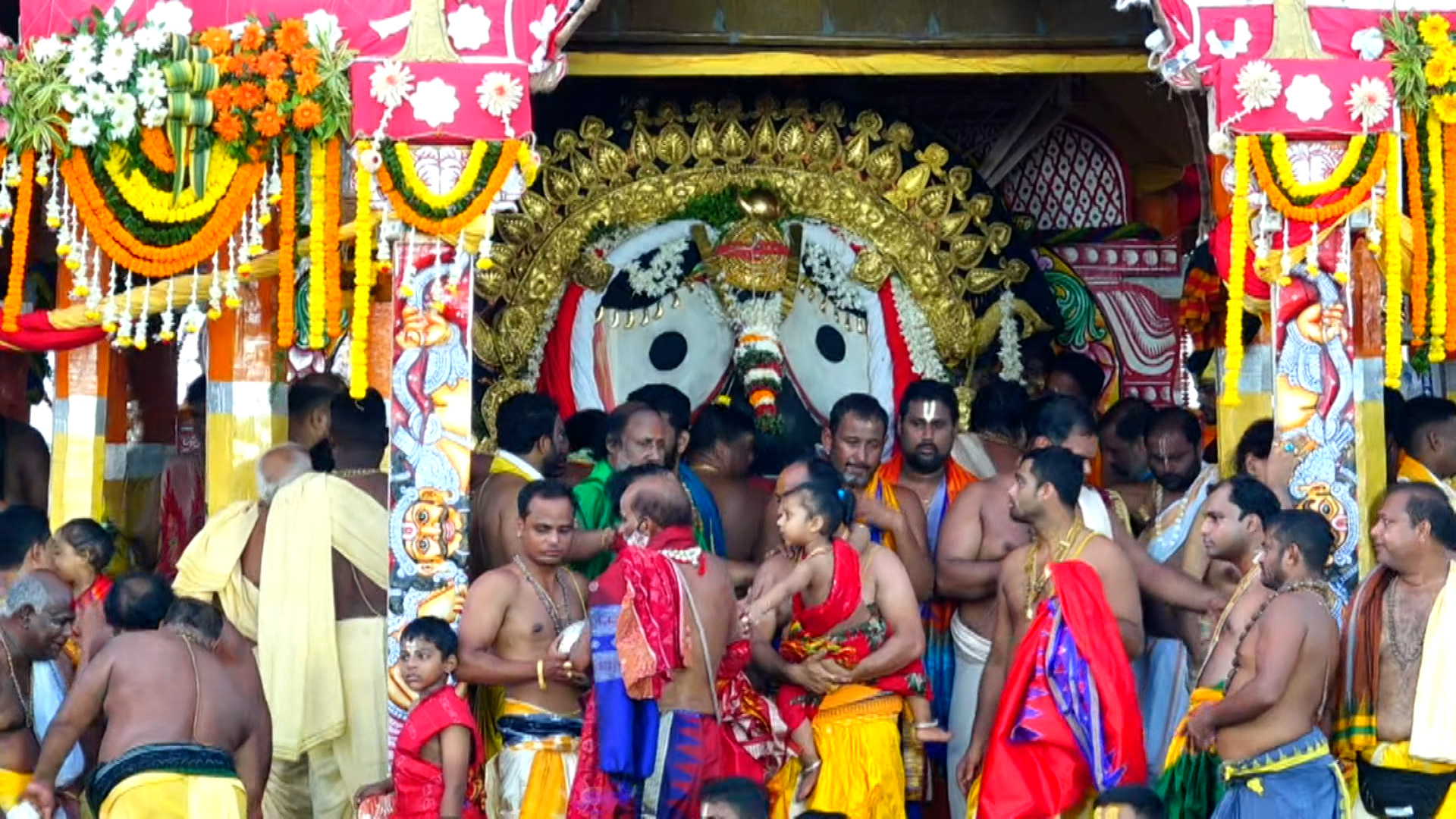 1707_PURI_SUNA BESHA LIVE_AVI_055_CUT173603.mxf.00_17_08_10.Still009