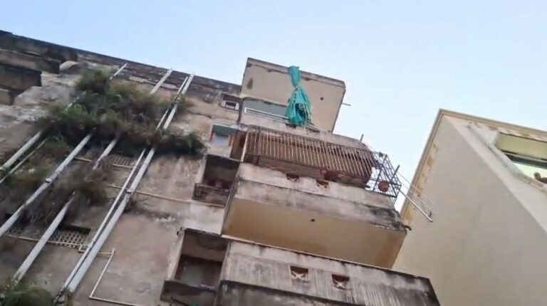 କଟକରେ ବିଲ୍ଡିଂର ବାଲକୋନୀ ଭୁଶୁଡ଼ି ତିନି ମୃତ, ଜଣେ ଗୁରୁତର