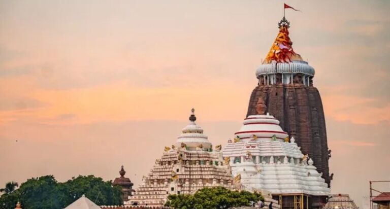 ଆଜି ମହାପ୍ରଭୁଙ୍କର ଆଡକିଆ ବେଶ