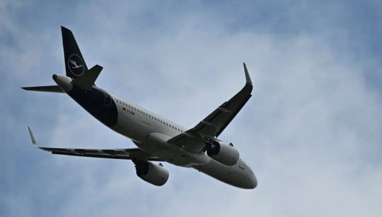 ପ୍ରଖର ସୌର ବିକିରଣ ଯୋଗୁ ବିମାଣ ଉଡ଼ାଣ ପ୍ରଭାବିତ