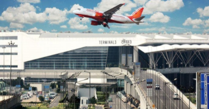 ଇନ୍ଦିରା ଗାନ୍ଧୀ ଅନ୍ତର୍ଜାତୀୟ ବିମାନବନ୍ଦରରେ ବିମାନ ଉଡାଣରେ ବ୍ୟାଘାତ ; ୭୦୦ ବିମାନ ପ୍ରଭାବିତ