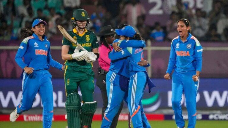 IND W vs SA W: ୧୨ବର୍ଷ ପରେ ବଦଳିବ କି ବିଶ୍ୱକପ ଇତିହାସ ? ଟସ୍ ନିଷ୍ପତ୍ତି ନେବ ବିଜୟୀ କିଏ