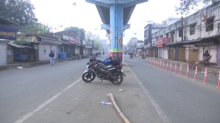 ମଣ୍ଡି ଅବ୍ୟବସ୍ଥା ନେଇ ଆଜି ୧୨ ଘଣ୍ଟିଆ ସମ୍ବଲପୁର ବନ୍ଦ…