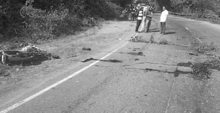 ବାଇକକୁ ଧକ୍କା ଦେଲା ଯାତ୍ରୀବାହୀ ବସ, ଦୁଇ ଛାତ୍ର ମୃତ