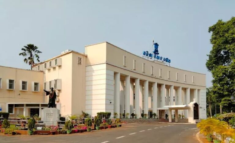 ପାନୀୟ ଜଳ ଯୋଗାଣକୁ ନେଇ ଗୃହରେ ହଙ୍ଗାମା